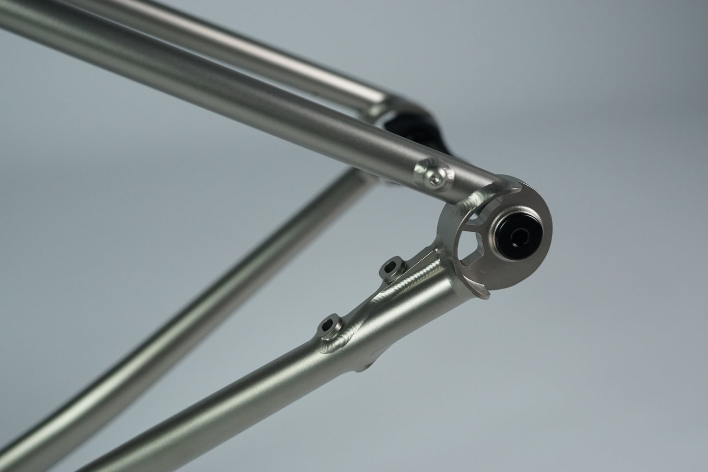 Luma gravel Brake mount