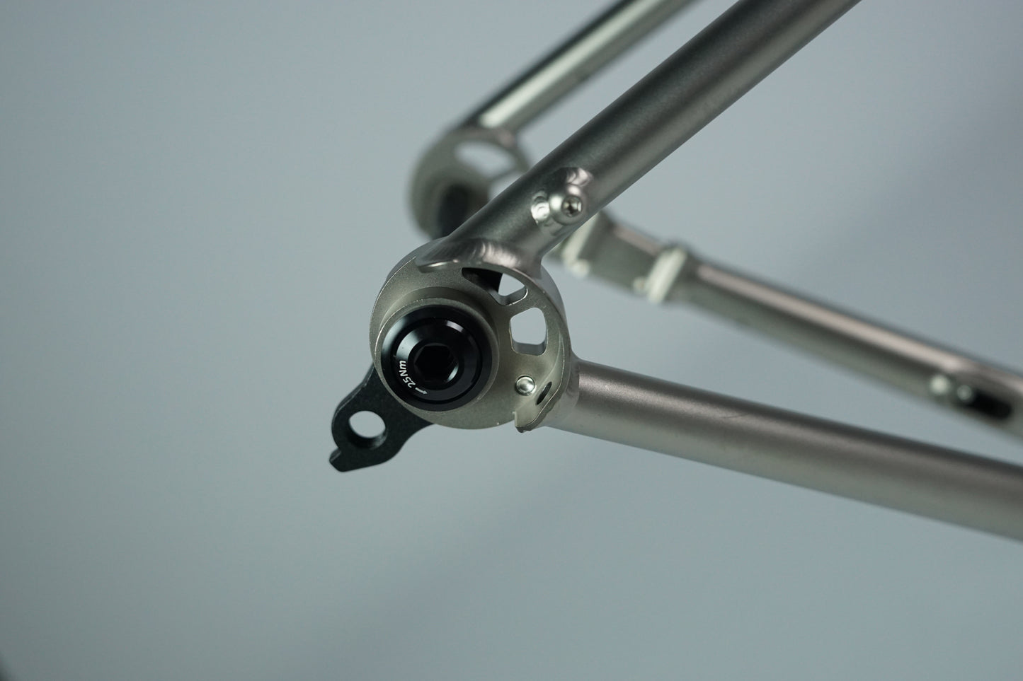 Luma UDH Dropout SRAM universal derailleur hanger