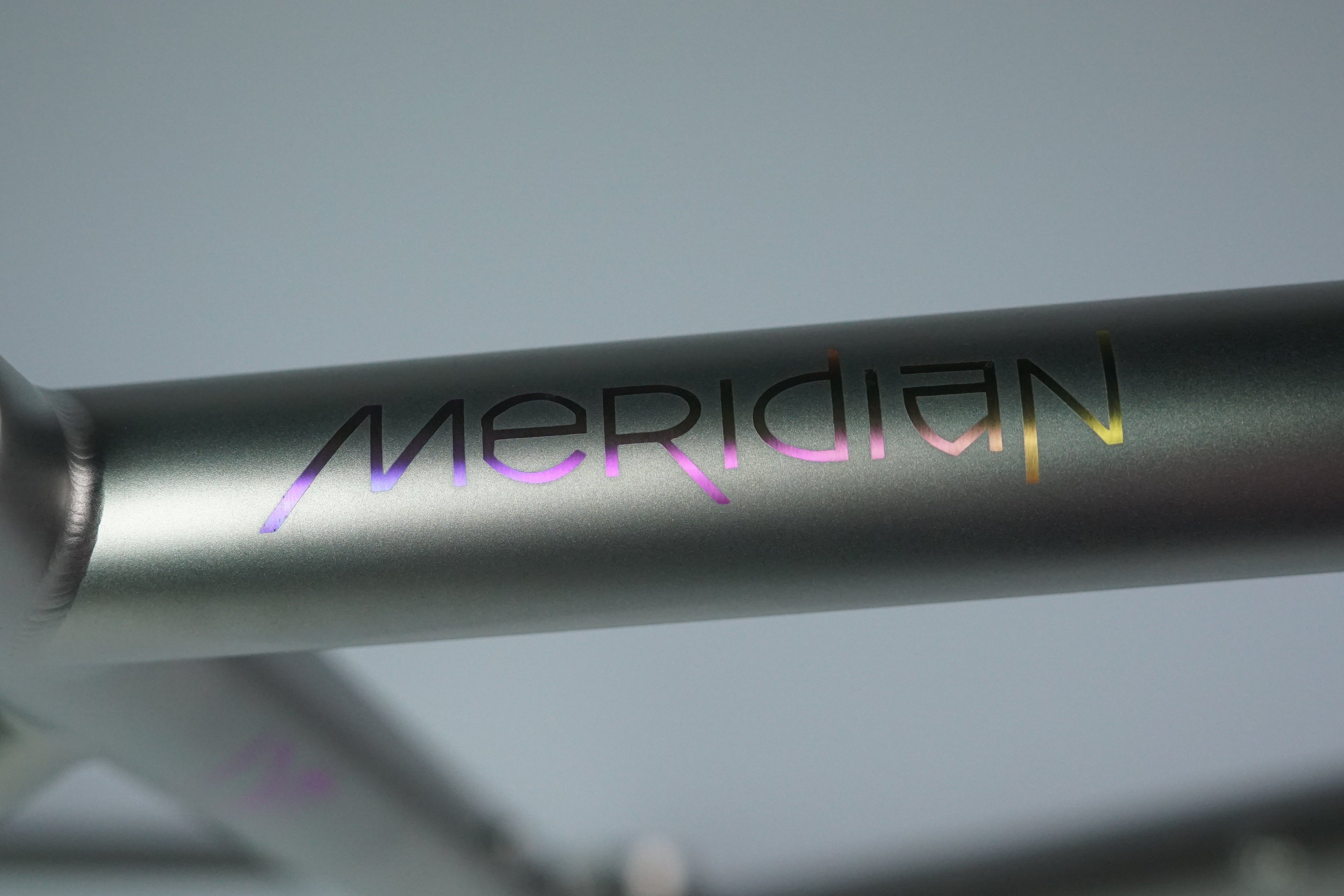 Luma Meridian Top Tube