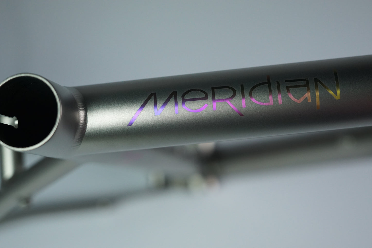 Luma Meridian Top Tube ti bike