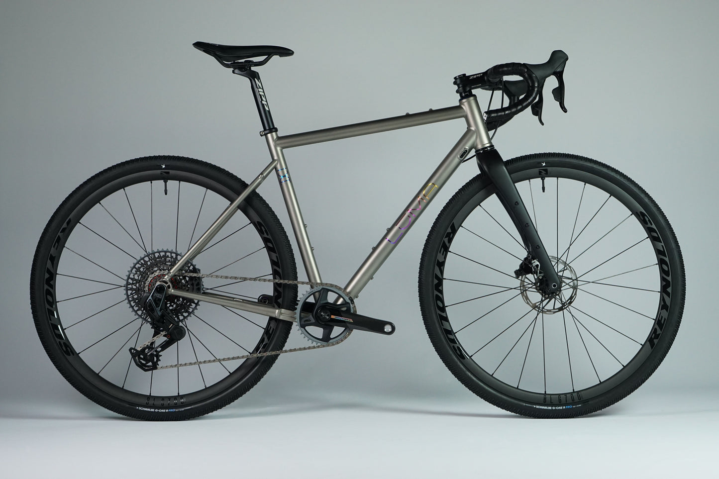 Luma Cycles Meridian Titanium ravel Bike SRAM Force AXS Mullet X0 Transmission