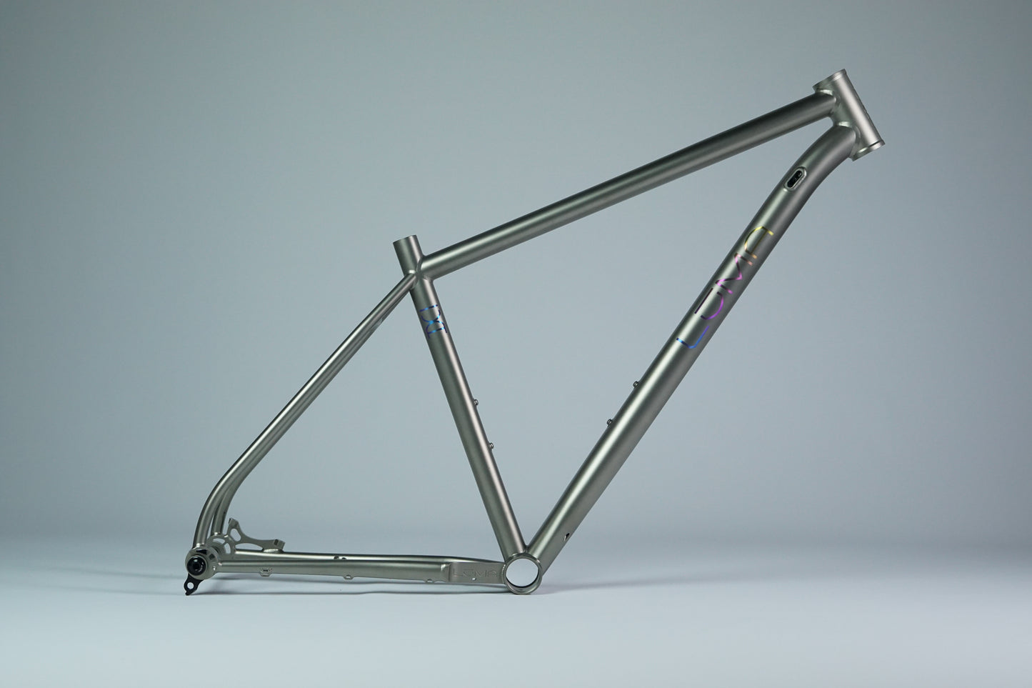 luma en furgo profile xl titanium mountain bike hardtail